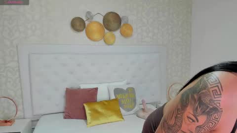 Karen online show from February 2026 11:15:02 AM