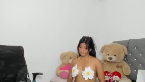 Snapshot of penelope_fox29 chatting on May 2026 06:57:02 PM penelope_fox29 online show from May 2026 06:57:02 PM