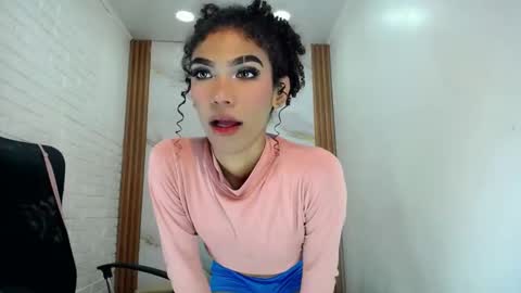 Penelopee Rouse online show from October 2025 09:34:02 PM