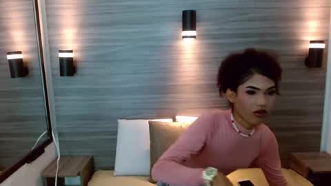 Penelopee Rouse online show from December 2025 07:53:02 PM