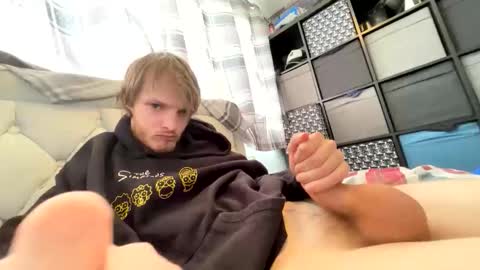 Penguin online show from September 2025 04:51:02 PM