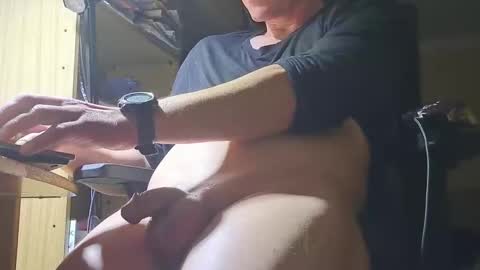 pepepe295 online show from November 2025 01:05:01 AM