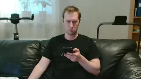 Snapshot of peppepang chatting on June 2026 03:18:01 AM NordicBullForMilking online show from June 2026 03:18:01 AM