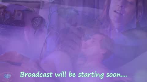 Peppermint and Dusty  online show from January 2025 03:47:02 AM