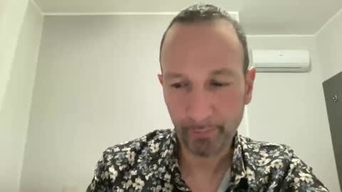 peppinslosqualo online show from May 2026 01:32:02 AM
