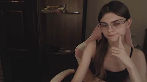 Farida online show from February 2025 02:05:02 AM