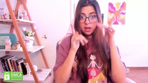 Sarah Ana Banana online show from January 2026 09:30:02 PM