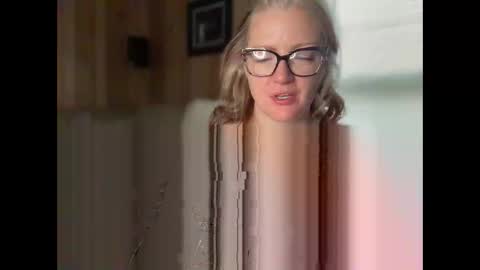 Nelly online show from October 2025 07:23:01 PM