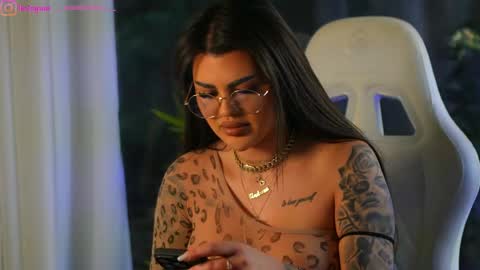 Dee online show from December 2024 09:21:02 AM