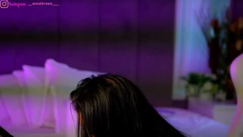 Dee online show from September 2025 02:52:02 PM