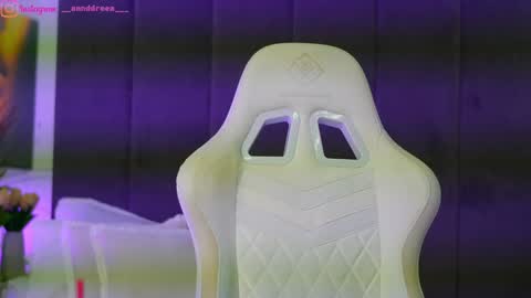 Dee online show from December 2025 05:28:02 PM