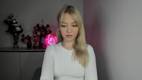 Cindy online show from March 2025 06:26:02 AM