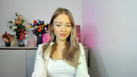 Cindy online show from November 2025 06:34:01 AM