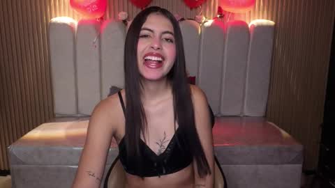 Snapshot of perla_lovely chatting on February 2026 01:18:01 PM perla_lovely online show from February 2026 01:18:01 PM