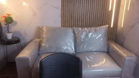 Snapshot of perla_lovely chatting on June 2026 12:28:02 PM perla_lovely online show from June 2026 12:28:02 PM
