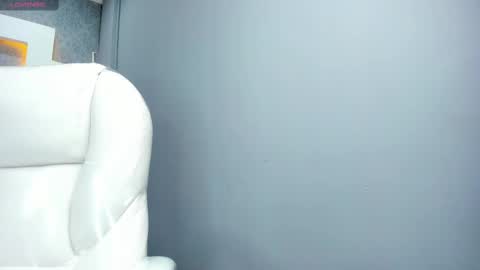 Snapshot of perlaevansx chatting on September 2025 10:53:02 PM PERLA online show from September 2025 10:53:02 PM