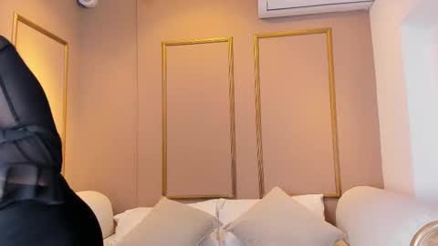 PerlaPreciosa online show from September 2025 03:42:02 AM