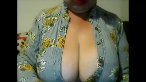 Snapshot of perlita070822 chatting on December 2024 04:49:02 AM perlita070822 online show from December 2024 04:49:02 AM