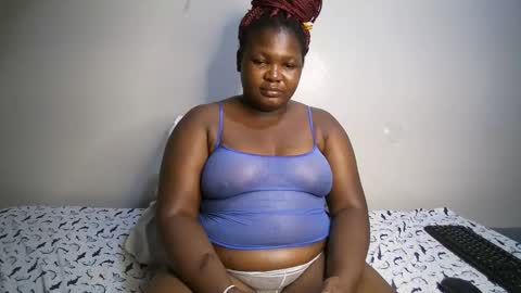 Snapshot of perpetual_doll chatting on October 2025 07:26:01 PM perpetual_doll online show from October 2025 07:26:01 PM