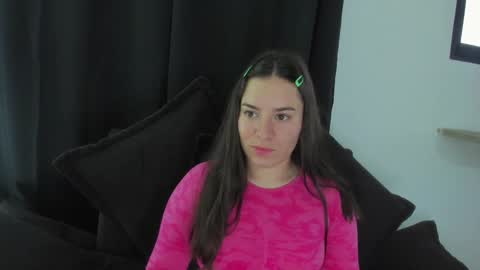 Marie online show from December 2024 11:49:02 AM