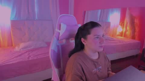 Snapshot of persefone_saira chatting on April 2026 11:16:02 AM Marie online show from April 2026 11:16:02 AM