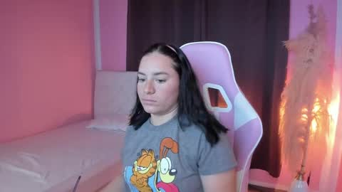 Snapshot of persefone_saira chatting on May 2026 11:39:01 AM Marie online show from May 2026 11:39:01 AM