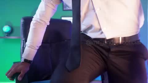 andres    online show from February 2025 05:47:02 PM