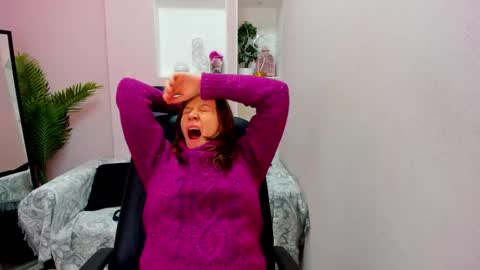 horror flying on the wings of the night.... online show from February 2026 04:06:02 PM