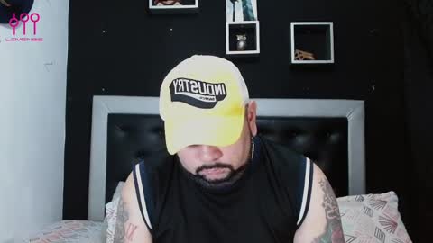 Carlos online show from February 2025 01:44:02 AM