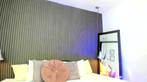 Lizza online show from September 2025 11:36:01 AM