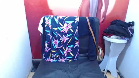  Linda  online show from September 2025 07:02:02 PM