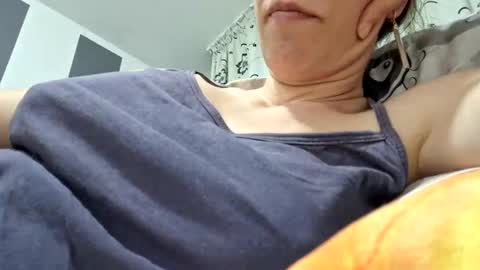 Lisa -  online show from January 2025 07:10:02 PM