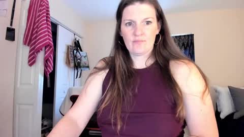 Kelly online show from January 2025 06:12:02 PM