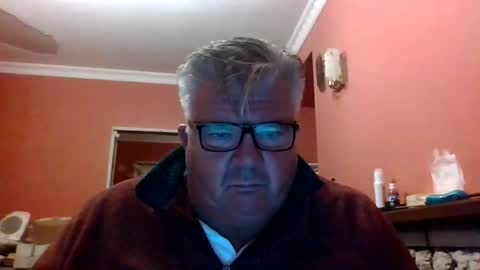 pete112991 online show from October 2025 09:12:02 PM