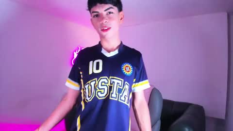 Peter online show from December 2025 06:17:01 PM