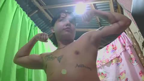 peteresmitd17 online show from December 2025 03:11:02 AM