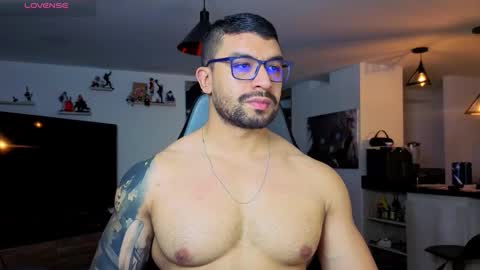 Snapshot of peterjack7 chatting on January 2026 01:42:01 AM Peter Jack online show from January 2026 01:42:01 AM