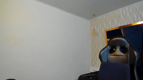 PETES EVANS new account online show from September 2025 11:59:02 PM