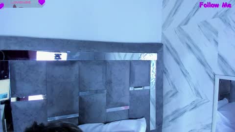 petite_amor online show from January 2025 10:28:02 PM