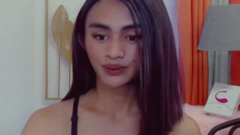 petite_barbie88 online show from June 2026 04:15:02 AM
