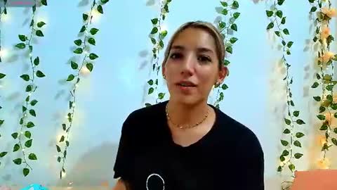 petite_blossom4 online show from July 2026 11:44:01 PM