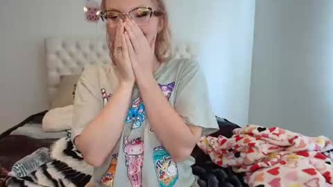 Little cupcake online show from July 2026 06:24:02 PM