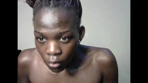 petite_lavi2 online show from December 2024 09:54:02 AM