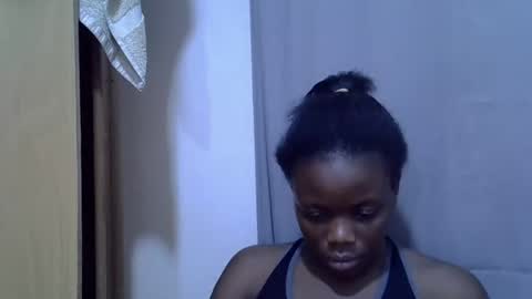 petite_melan online show from September 2025 03:35:02 PM