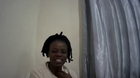 petite_melan online show from October 2025 04:48:02 AM