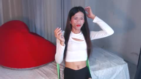 angela online show from April 2026 10:38:02 AM