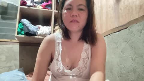 Snapshot of petiteasian_angel chatting on May 2026 08:36:01 PM Hanna online show from May 2026 08:36:01 PM