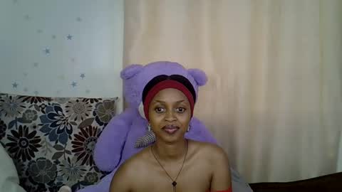 Caramel online show from November 2025 12:05:02 PM