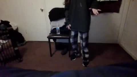 Petitedoll30 online show from December 2024 04:33:02 AM