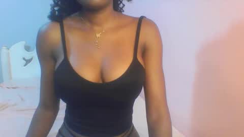 Snapshot of petiteediva chatting on June 2026 02:34:01 AM diva online show from June 2026 02:34:01 AM